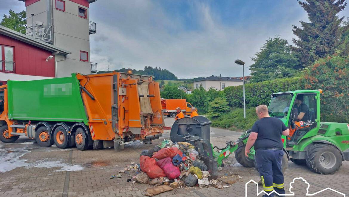 31.05.2022 – Rauchentwicklung in Müllwagen