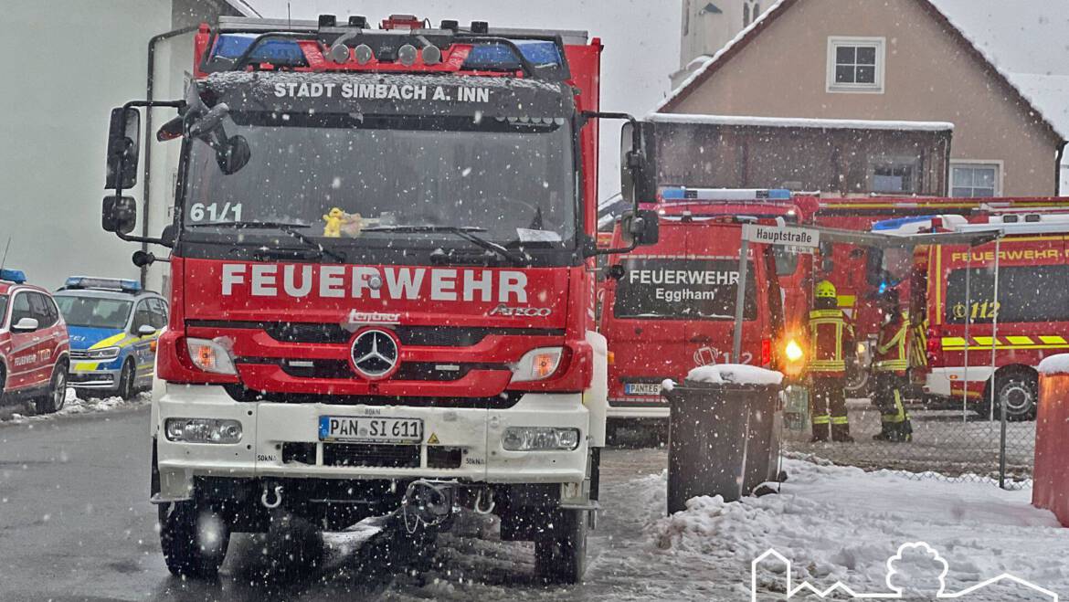 01.12.2023 – Ausgelaufenes Heizöl: Anforderung Ölwehrzug